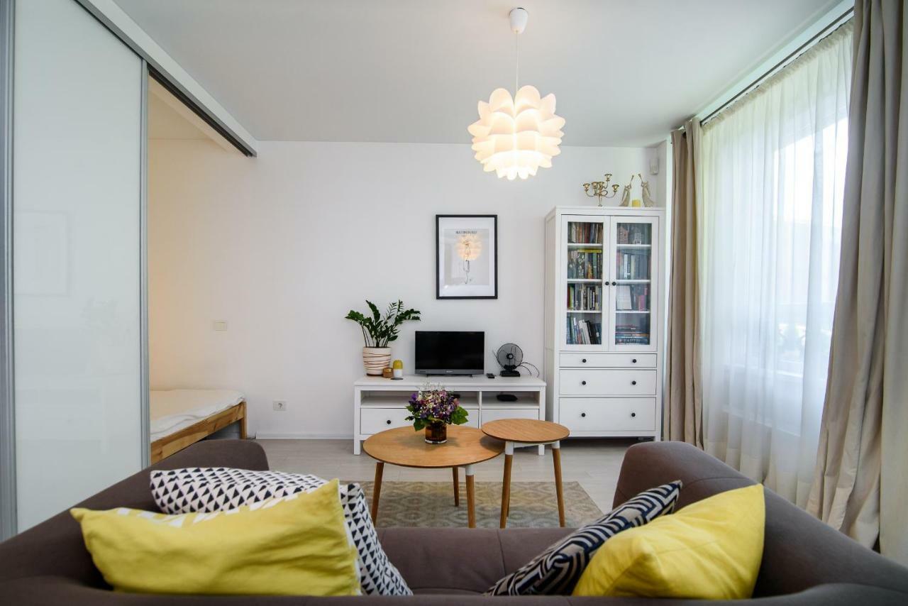 #Stayhere - Comfy & Stylish Studio With Green Patio Close To Old Town Вильнюс Экстерьер фото